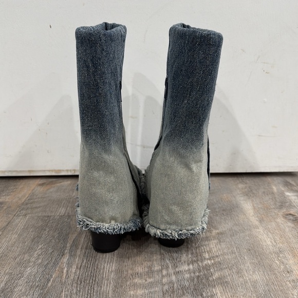 Target Wild Fable Blue Denim Jean Western Cowboy Zipper Fringe Boots Size 8 - Picture 3 of 9